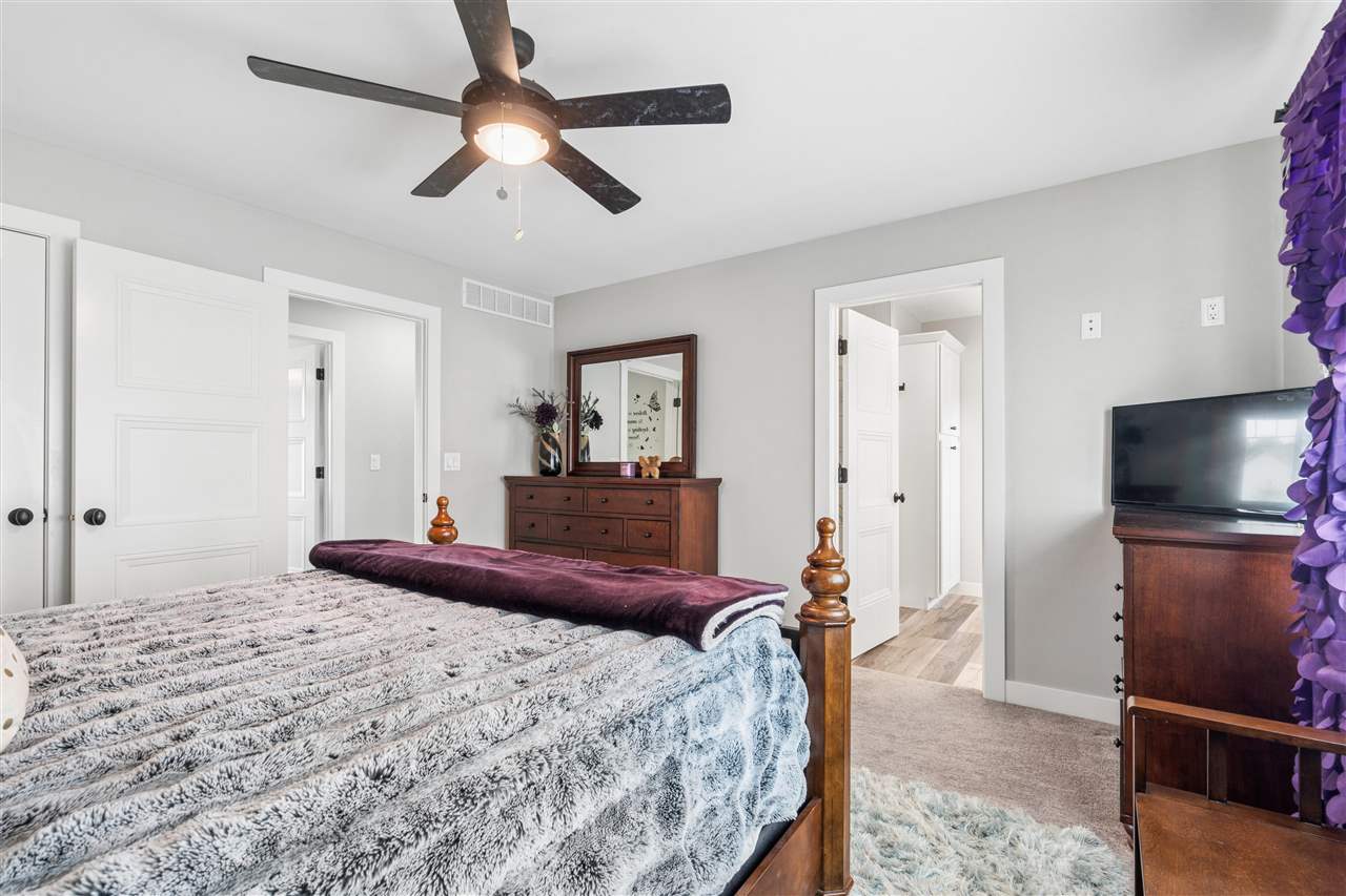 905 Carl Court Solon IA 52333