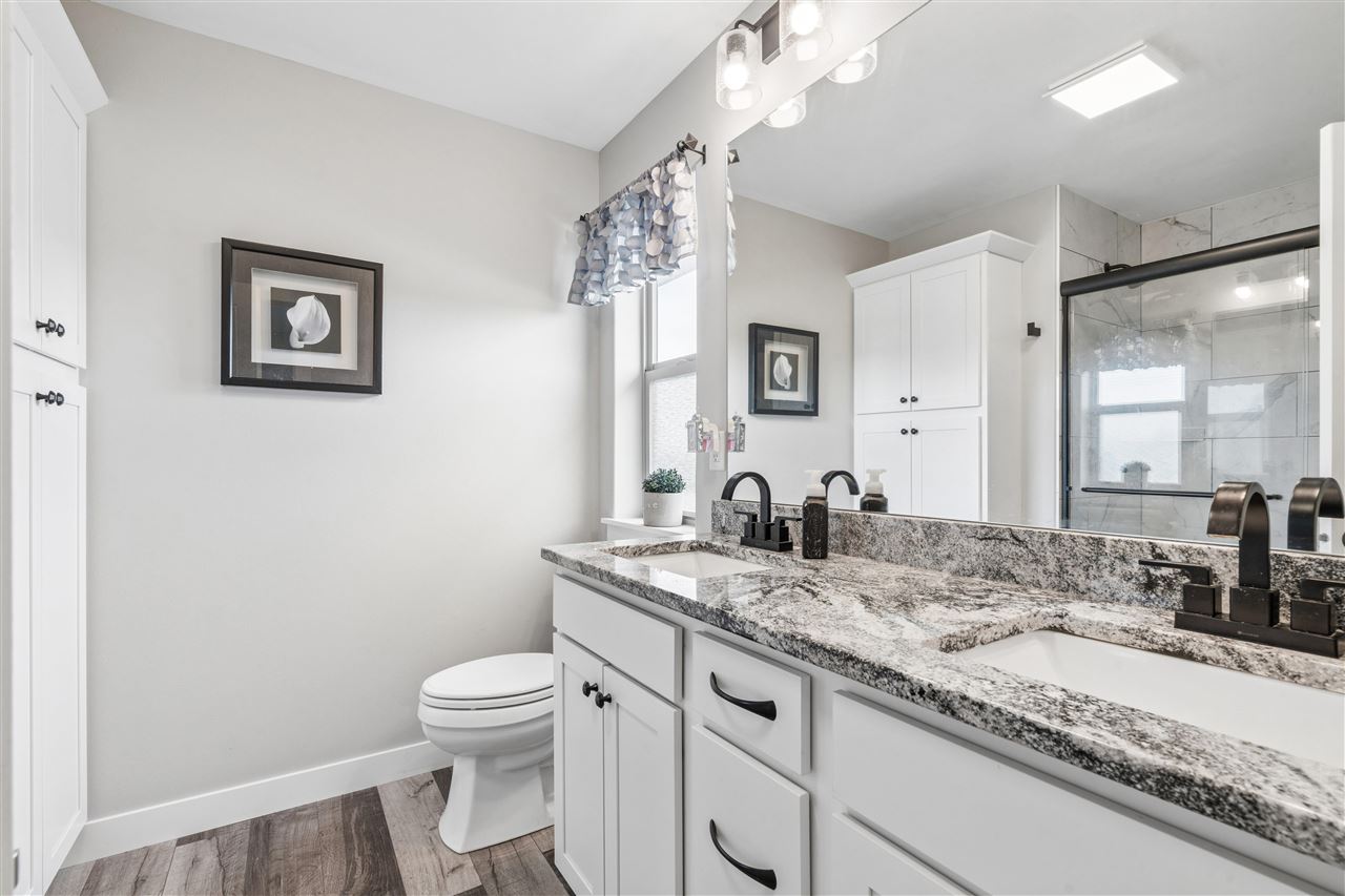 905 Carl Court Solon IA 52333