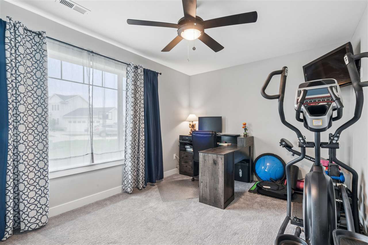 905 Carl Court Solon IA 52333