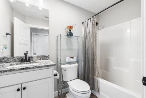 905 Carl Court Solon IA 52333