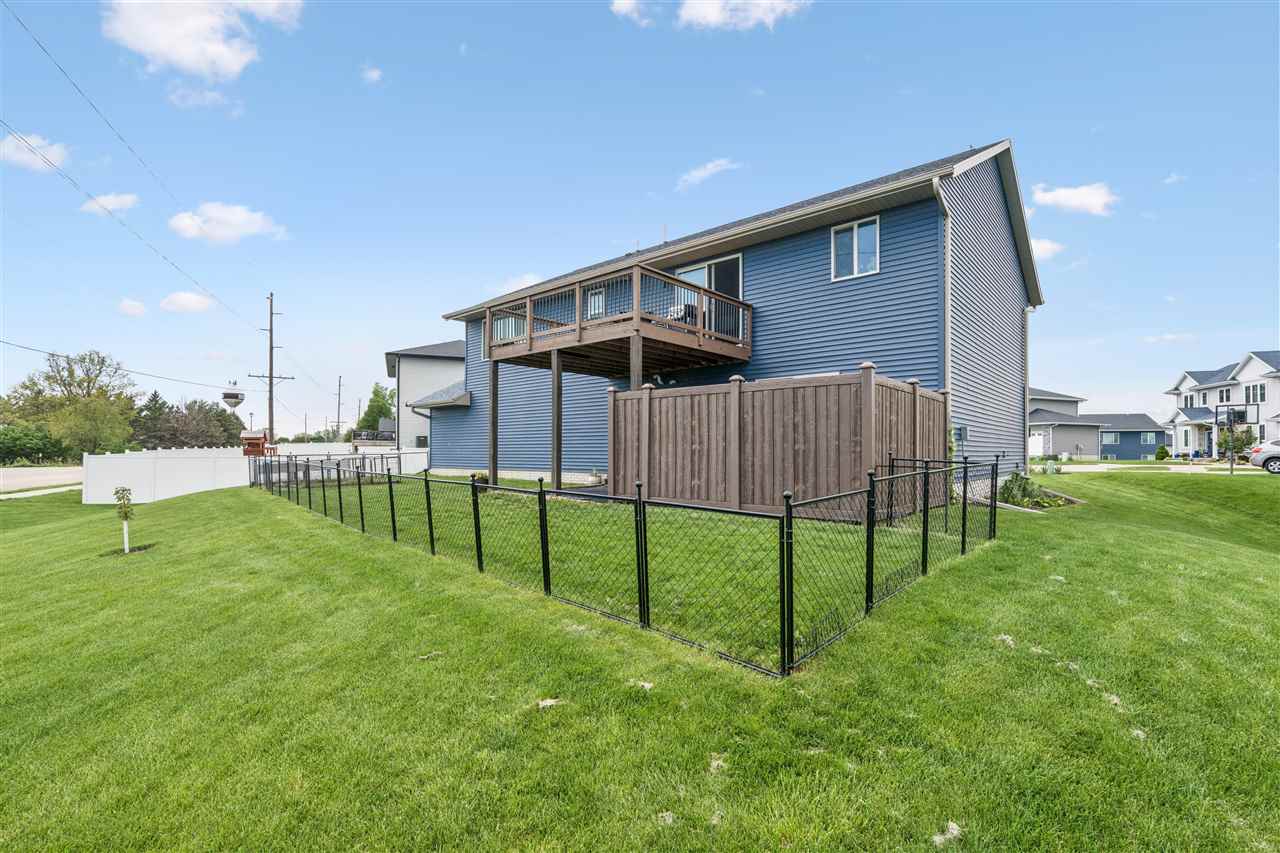 905 Carl Court Solon IA 52333
