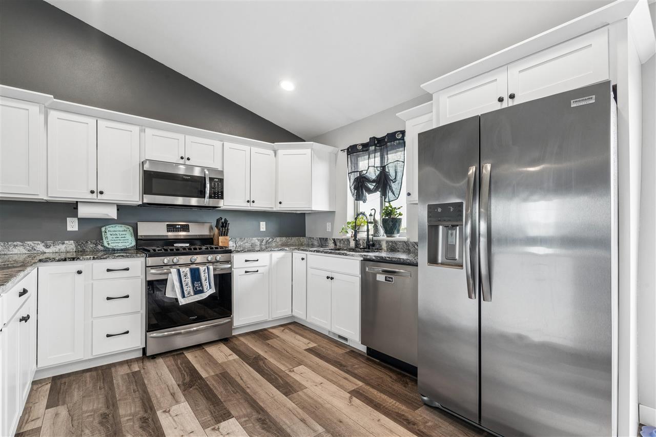 905 Carl Court Solon IA 52333