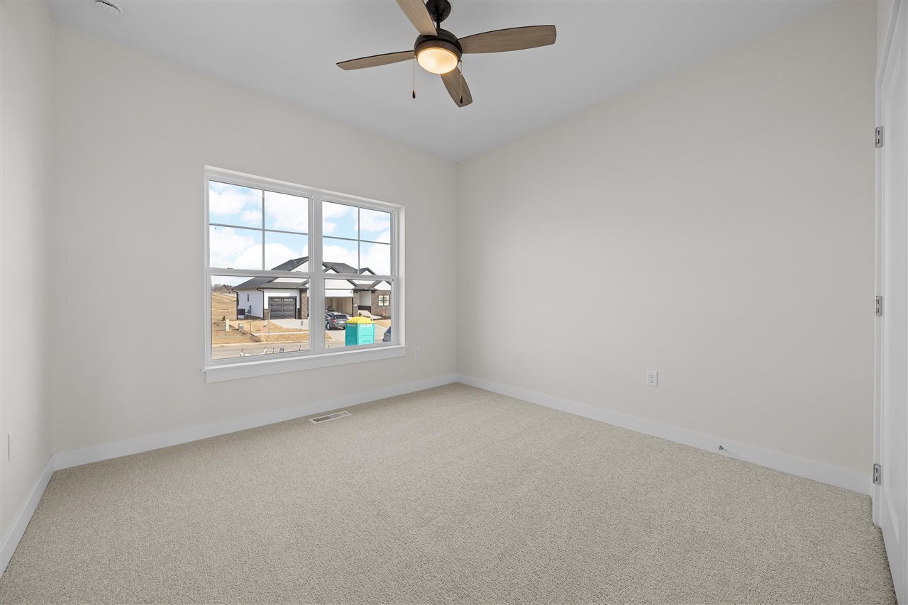 935 Yorkshire Street North Liberty IA 52317