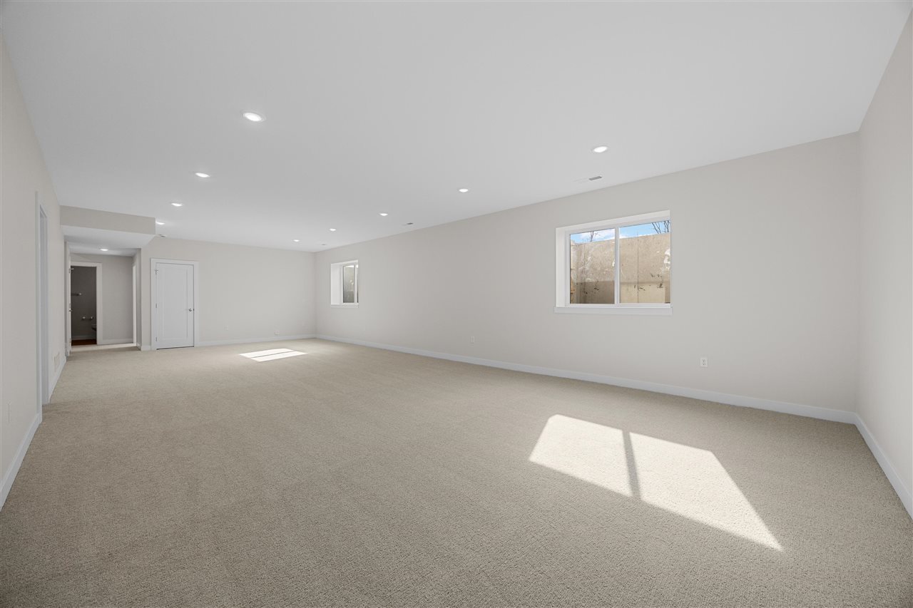 935 Yorkshire Street North Liberty IA 52317