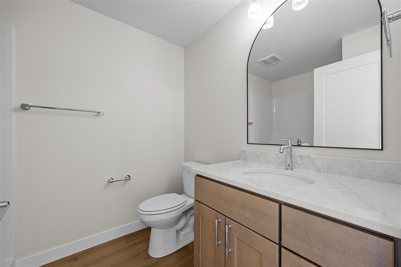 935 Yorkshire Street North Liberty IA 52317