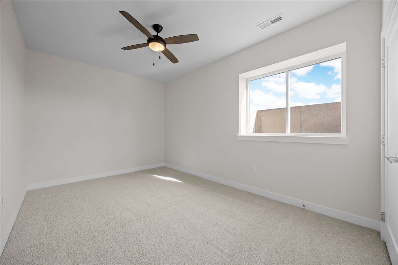 935 Yorkshire Street North Liberty IA 52317