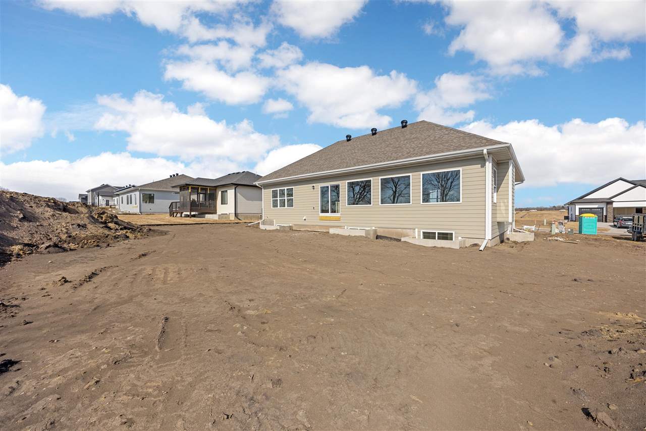 935 Yorkshire Street North Liberty IA 52317
