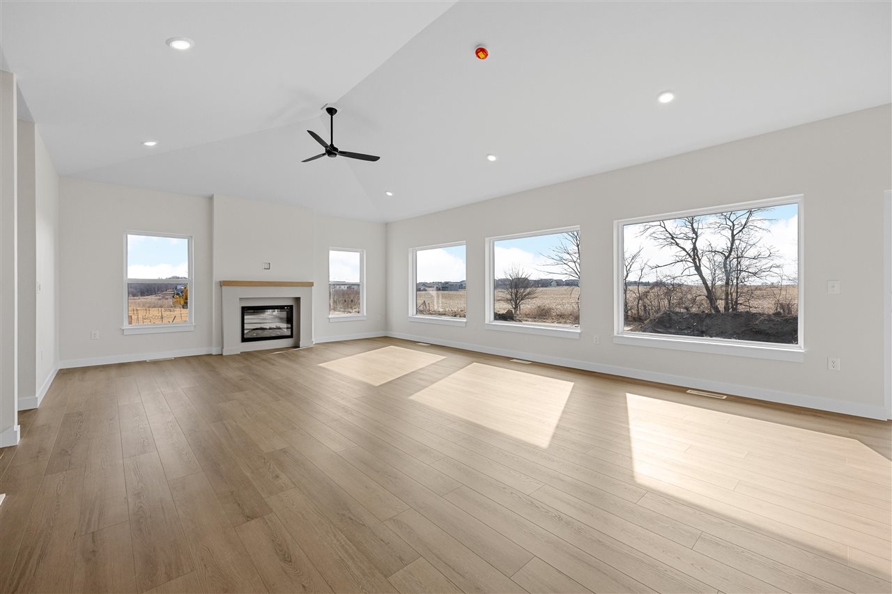 935 Yorkshire Street North Liberty IA 52317