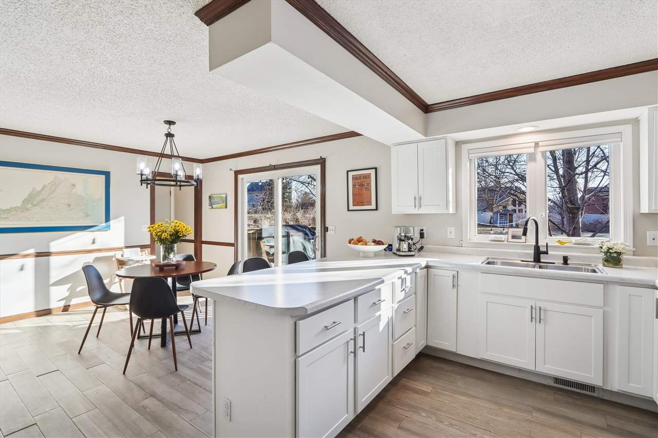 1835 Hafor Drive Iowa City IA 52246