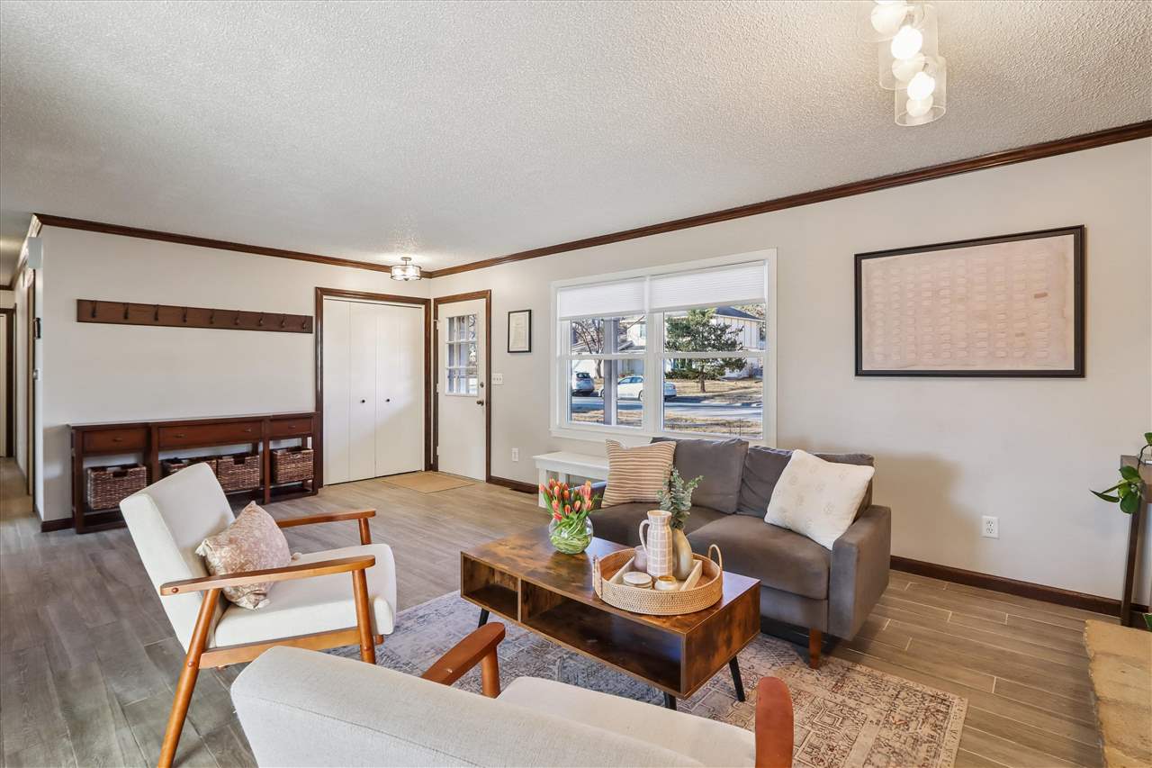 1835 Hafor Drive Iowa City IA 52246