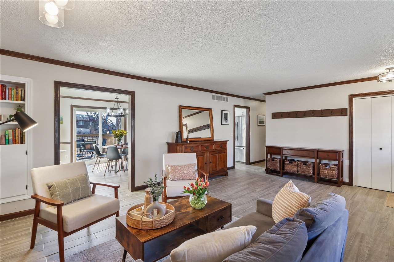 1835 Hafor Drive Iowa City IA 52246