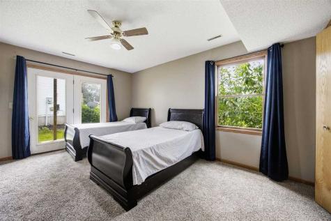 2152 10th Street Coralville IA 52241