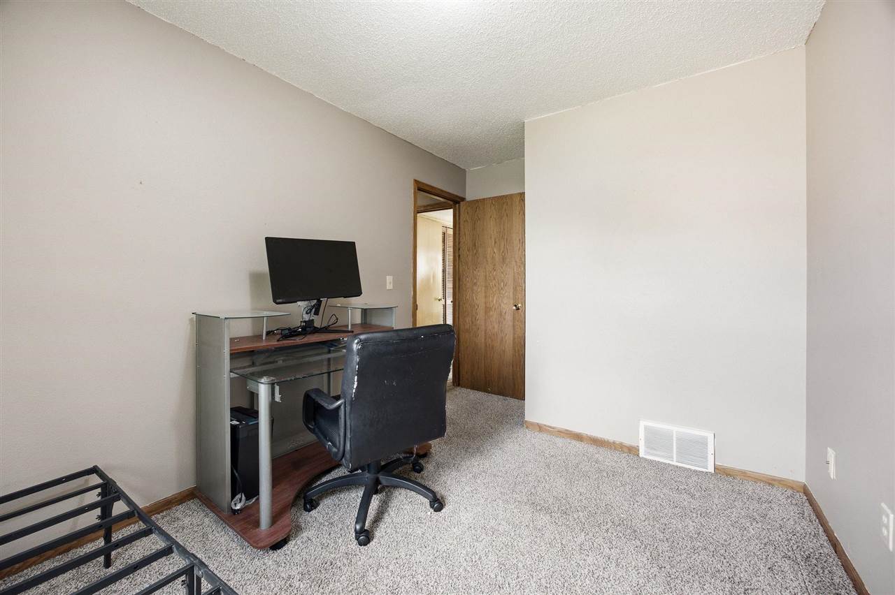 2152 10th Street Coralville IA 52241