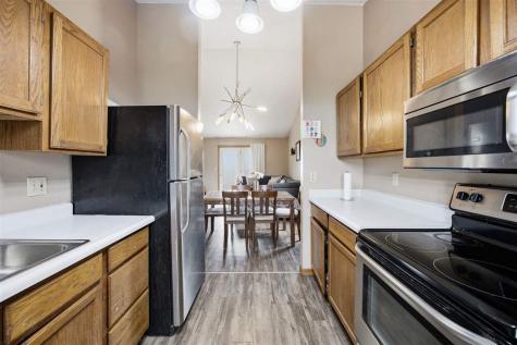 2152 10th Street Coralville IA 52241