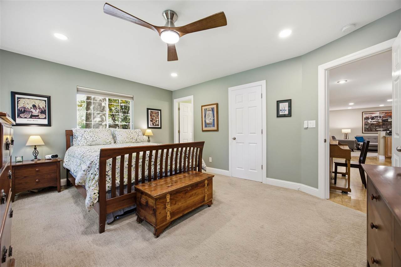 3105 Maplewood Lane Iowa City IA 52245