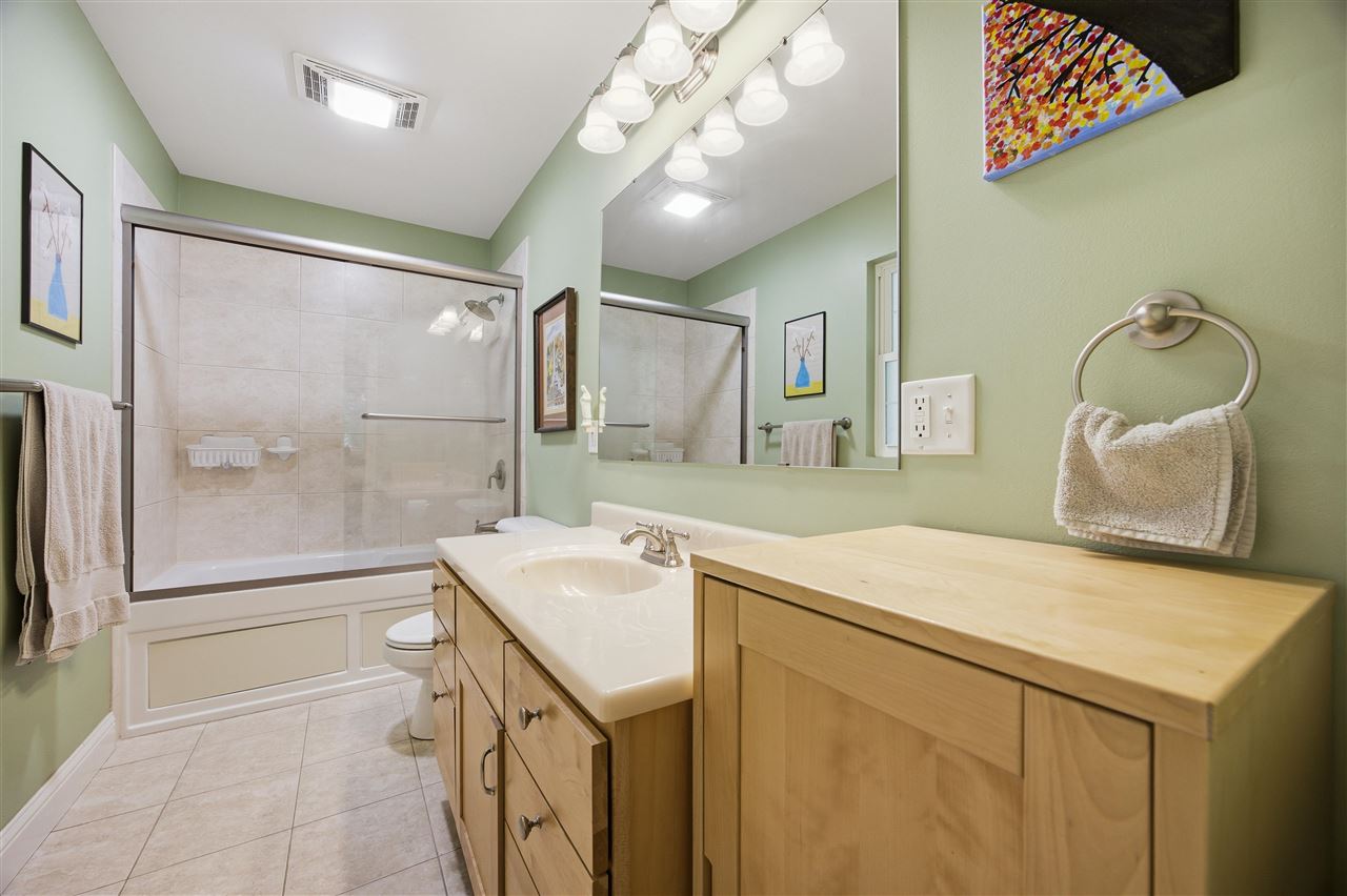 3105 Maplewood Lane Iowa City IA 52245