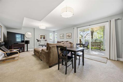 3105 Maplewood Lane Iowa City IA 52245