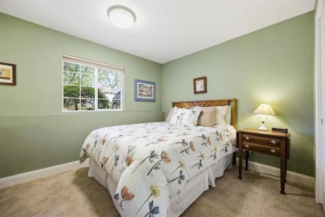 3105 Maplewood Lane Iowa City IA 52245