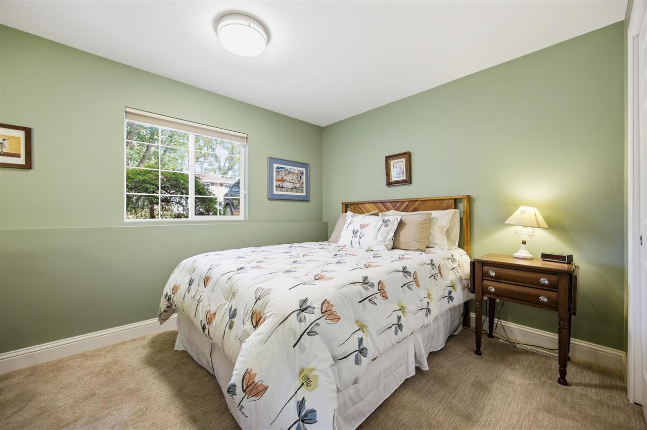 3105 Maplewood Lane Iowa City IA 52245