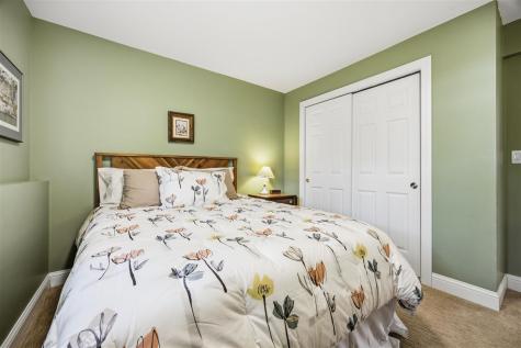 3105 Maplewood Lane Iowa City IA 52245