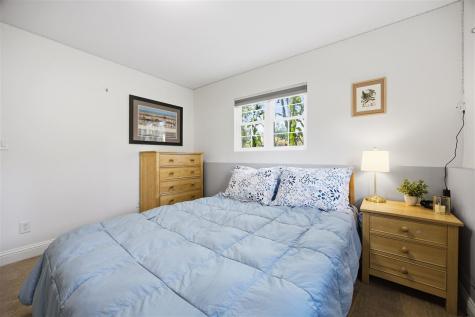 3105 Maplewood Lane Iowa City IA 52245