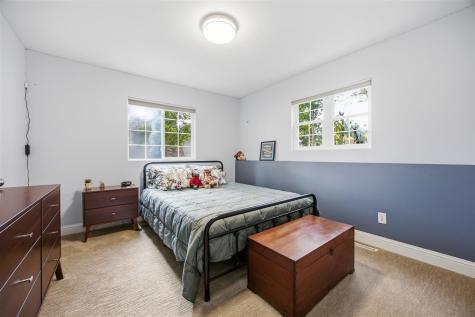 3105 Maplewood Lane Iowa City IA 52245