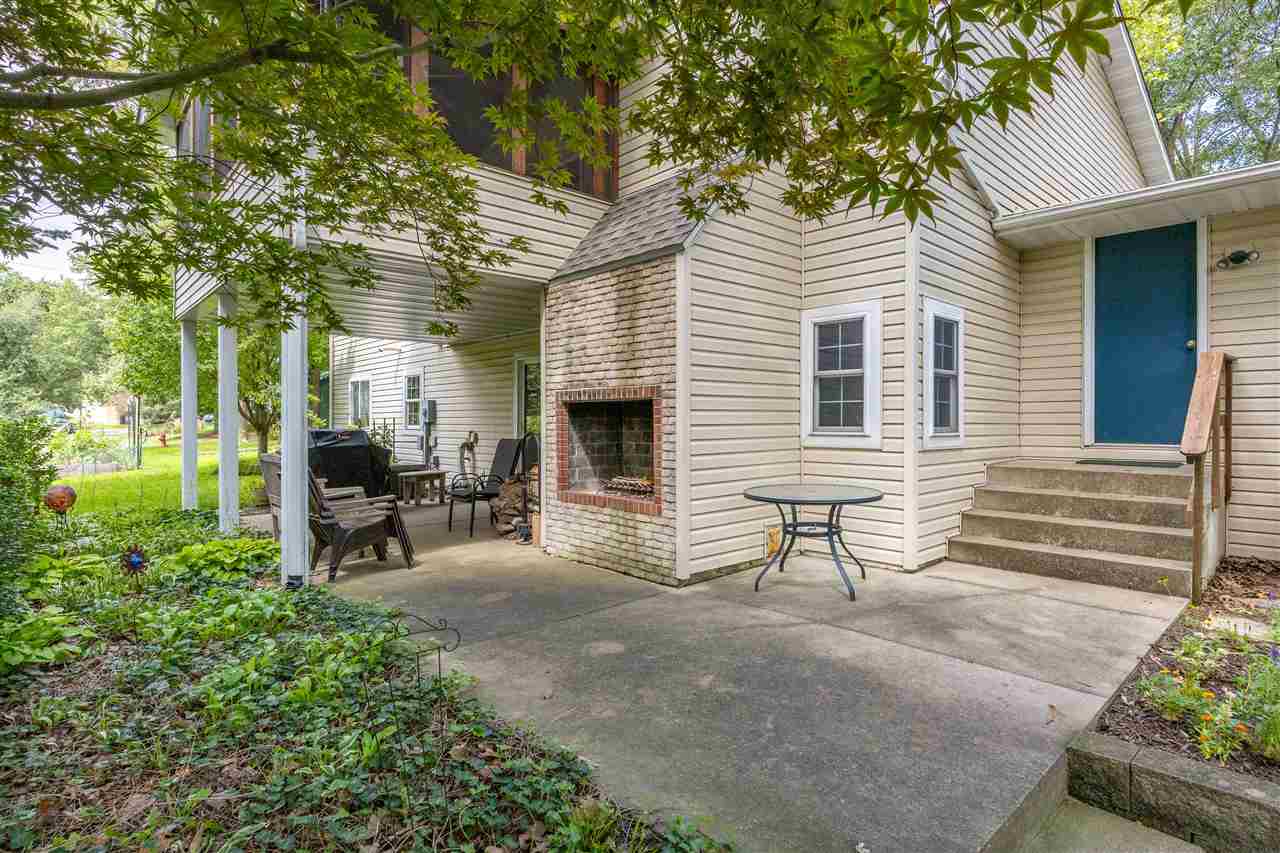 3105 Maplewood Lane Iowa City IA 52245