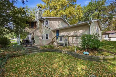 3105 Maplewood Lane Iowa City IA 52245
