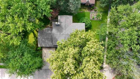 3105 Maplewood Lane Iowa City IA 52245