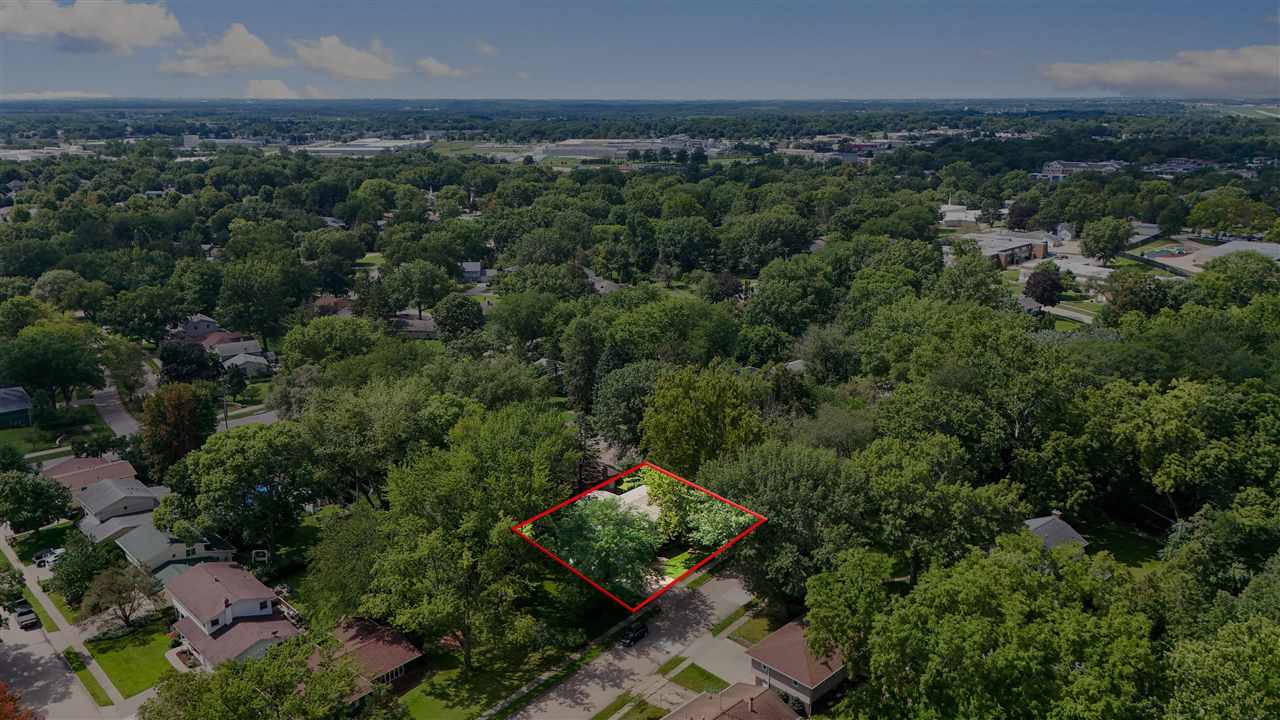 3105 Maplewood Lane Iowa City IA 52245