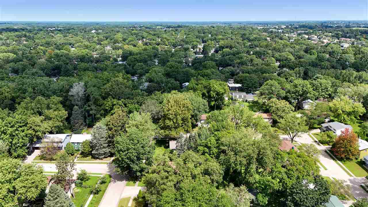 3105 Maplewood Lane Iowa City IA 52245