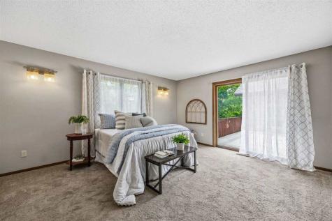 2928 Alleghany Drive NE Cedar Rapids IA 52402