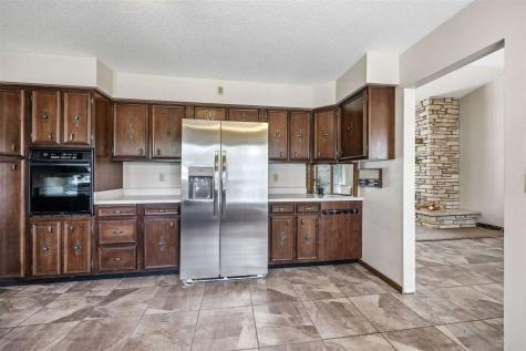 2928 Alleghany Drive NE Cedar Rapids IA 52402