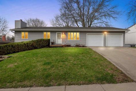 77 Amhurst Street Iowa City IA 52245