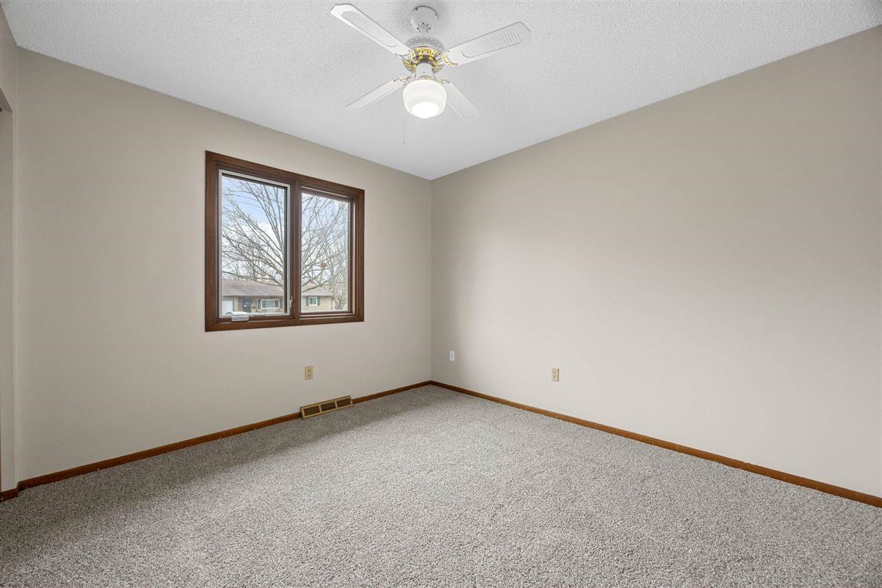 77 Amhurst Street Iowa City IA 52245
