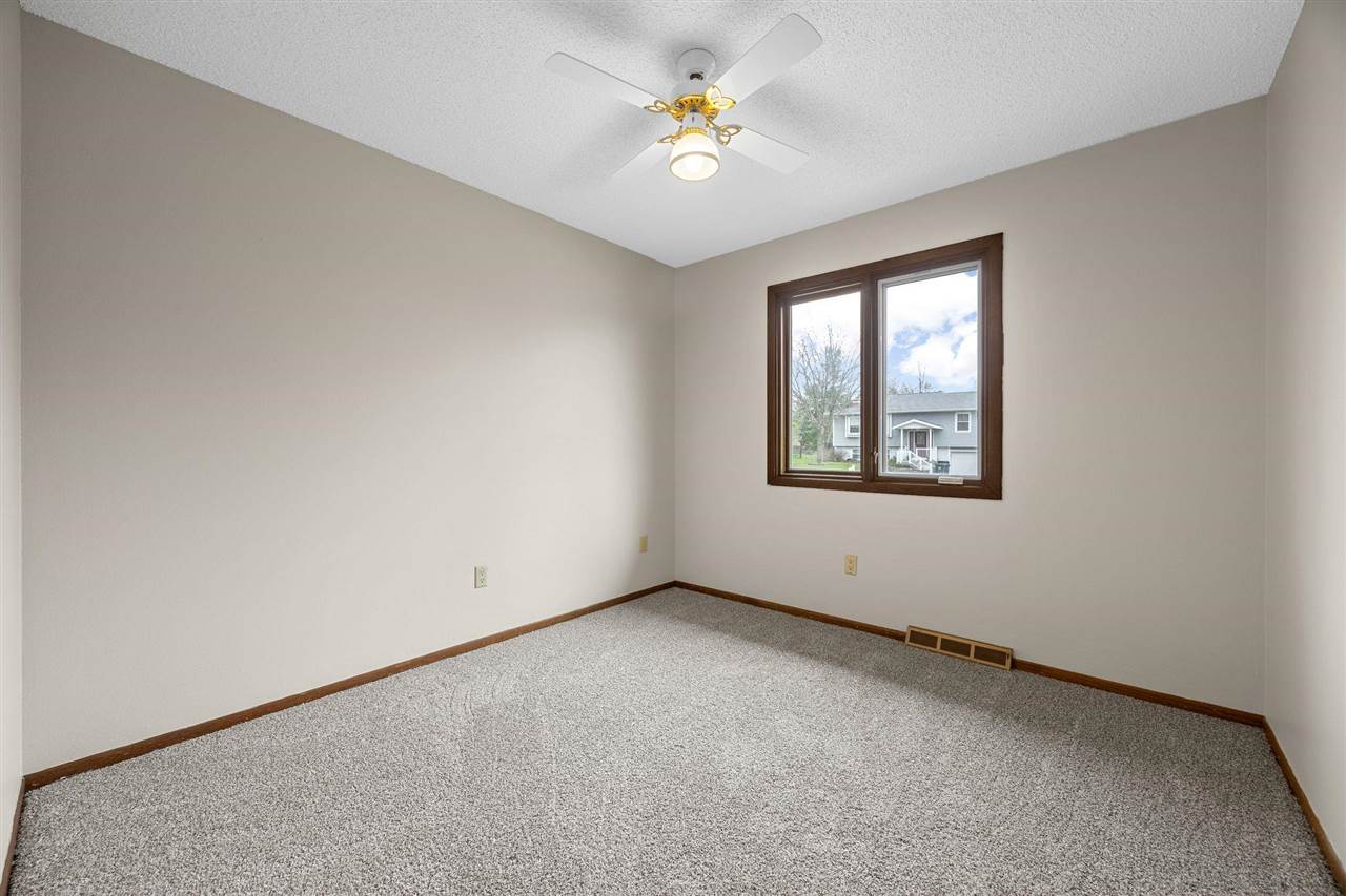 77 Amhurst Street Iowa City IA 52245