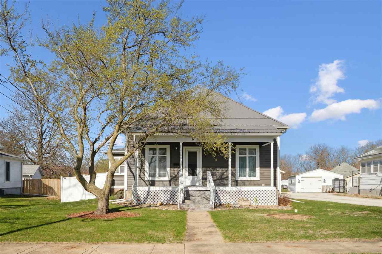 612 S Stone Street Sigourney IA 52591
