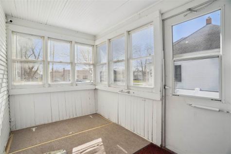 612 S Stone Street Sigourney IA 52591