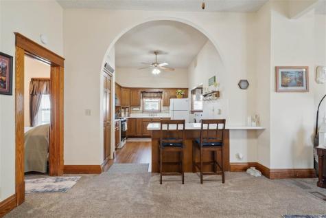612 S Stone Street Sigourney IA 52591