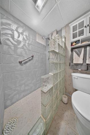 288 SW 28th Avenue Cedar Rapids IA 52404-0000