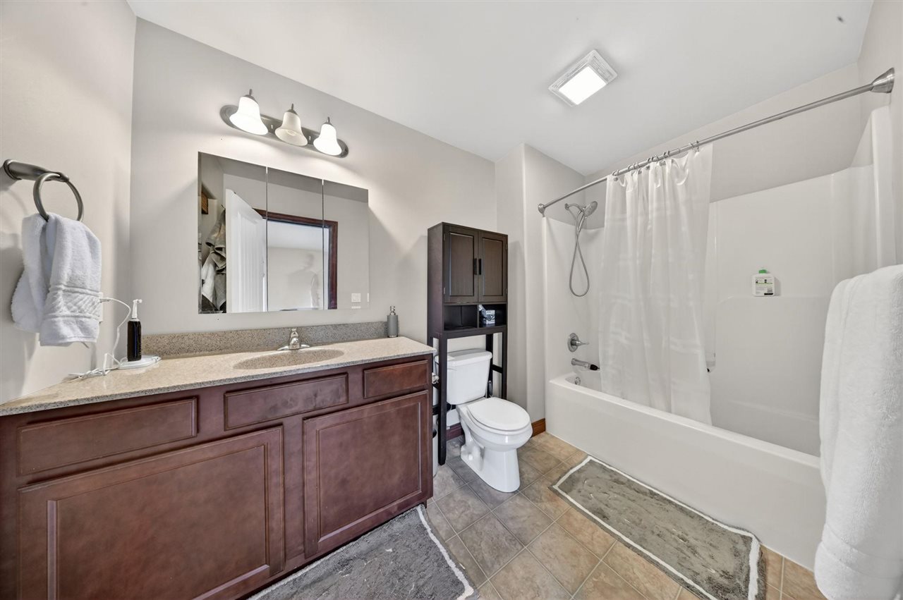 85 N Park Ridge Road North Liberty IA 52317