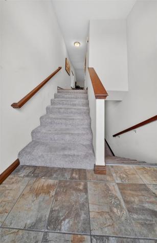 85 N Park Ridge Road North Liberty IA 52317