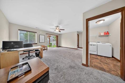 85 N Park Ridge Road North Liberty IA 52317