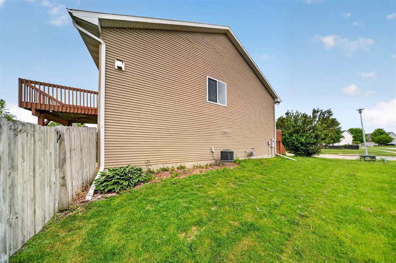 85 N Park Ridge Road North Liberty IA 52317