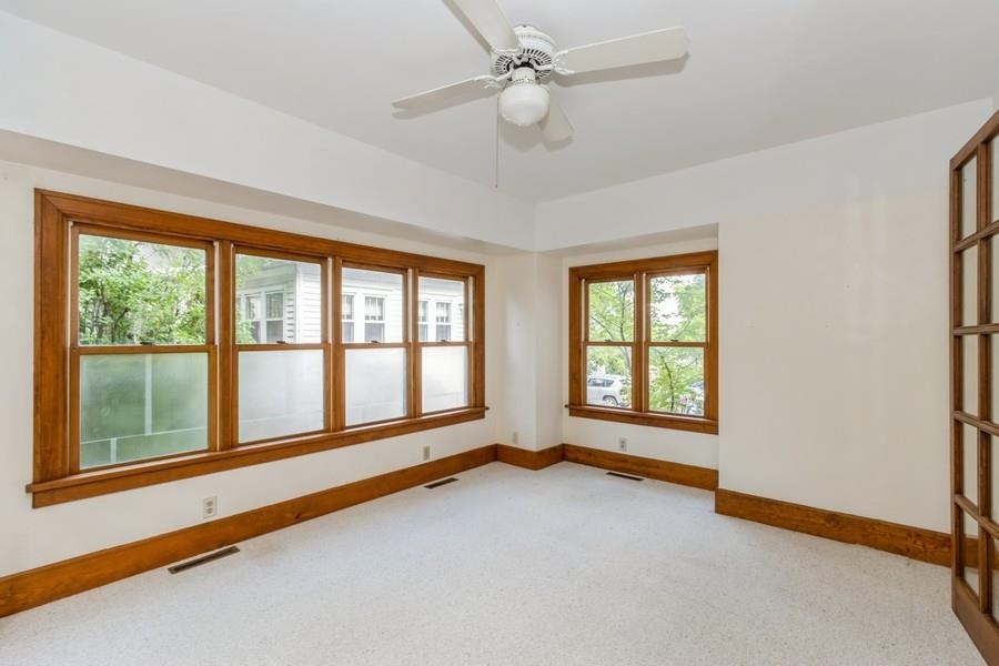 918 E Washington Street Iowa City IA 52240