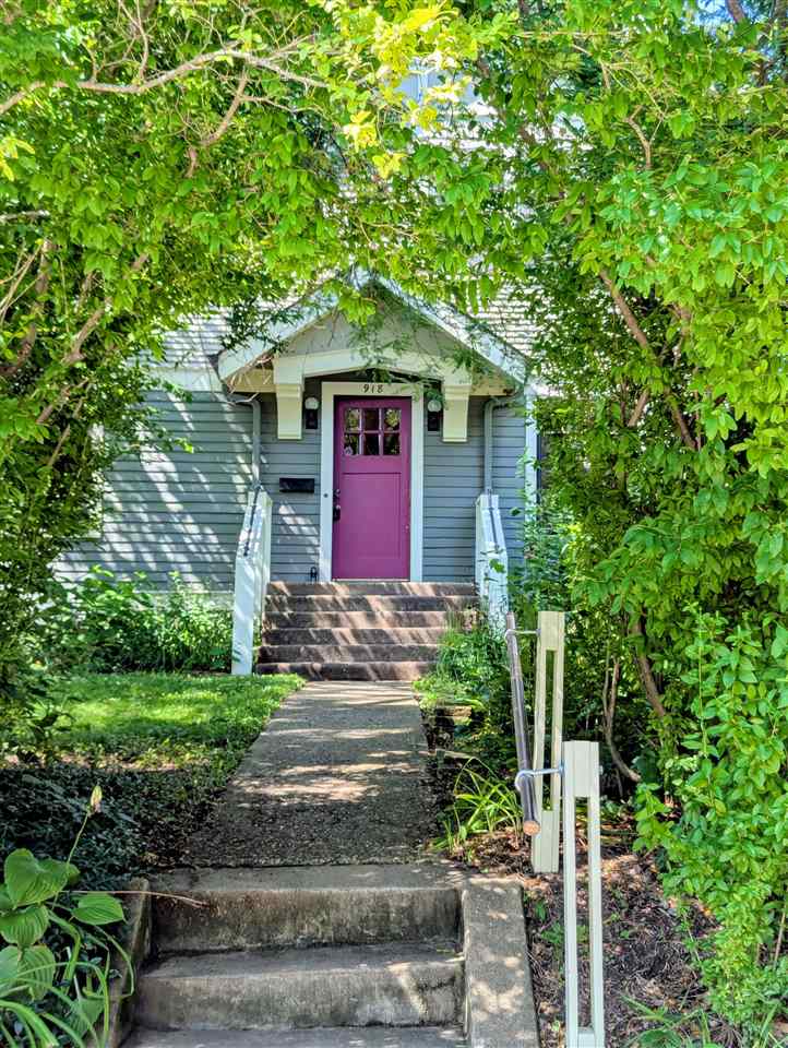 918 E Washington Street Iowa City IA 52240