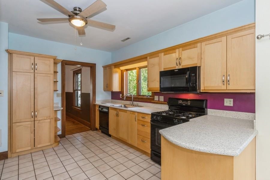 918 E Washington Street Iowa City IA 52240