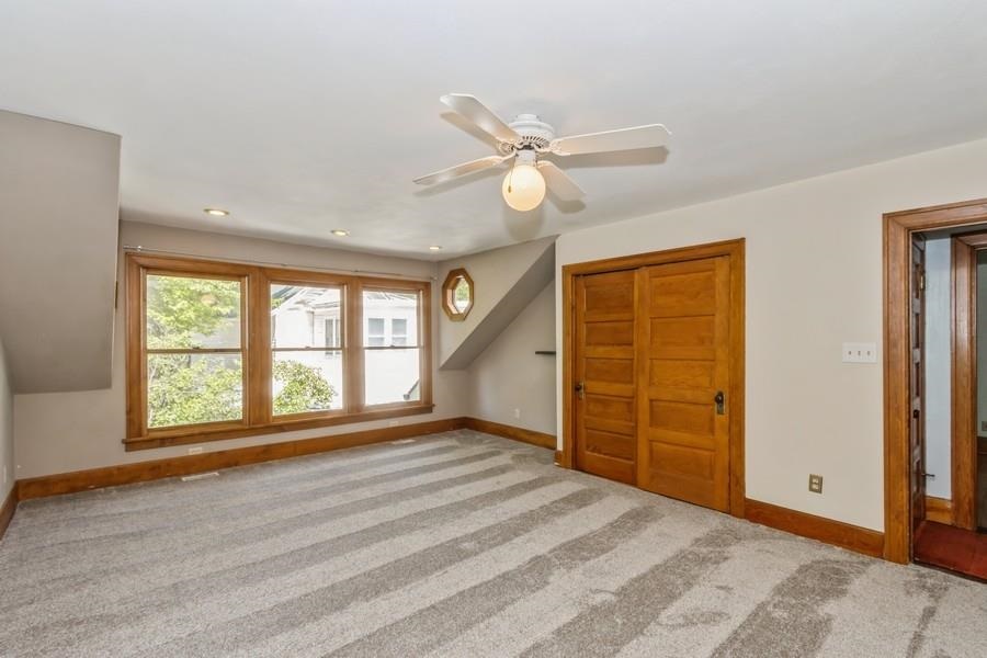 918 E Washington Street Iowa City IA 52240