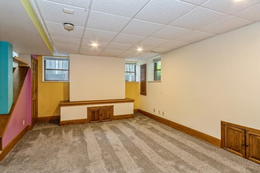 918 E Washington Street Iowa City IA 52240