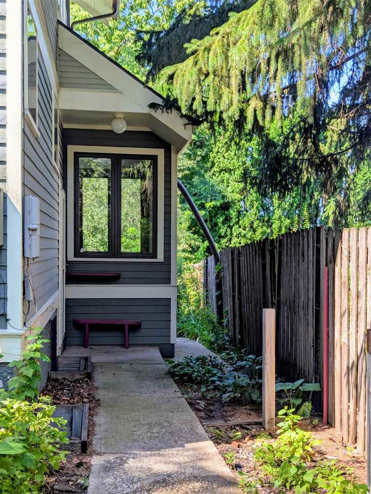 918 E Washington Street Iowa City IA 52240